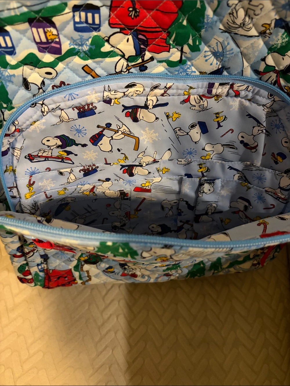 Vera Bradley x Peanuts Christmas Backpack New! - Picture 11 of 15